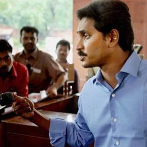 Jagan rules out supporting Congress at the Centre